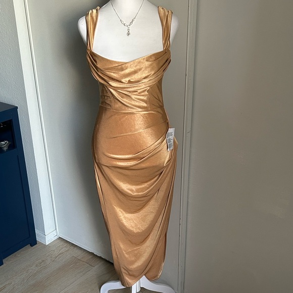 New ASOS Sleeveless Gold Sheen Cowl Neck Ruched Formal Prom Evening Dress - Picture 16 of 16